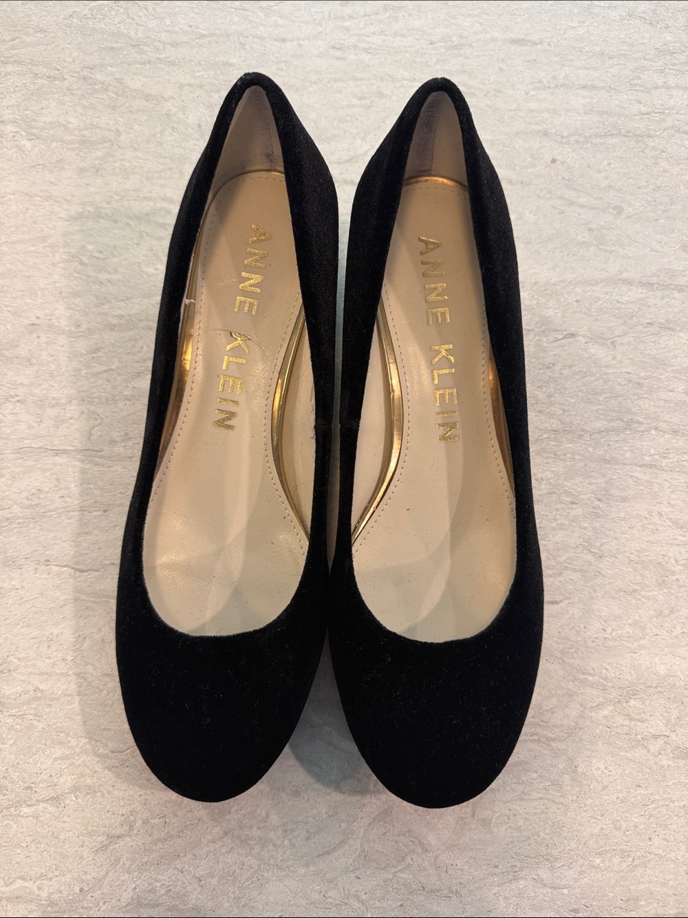 Anne Klein Black Suede Round-Toe Flats
